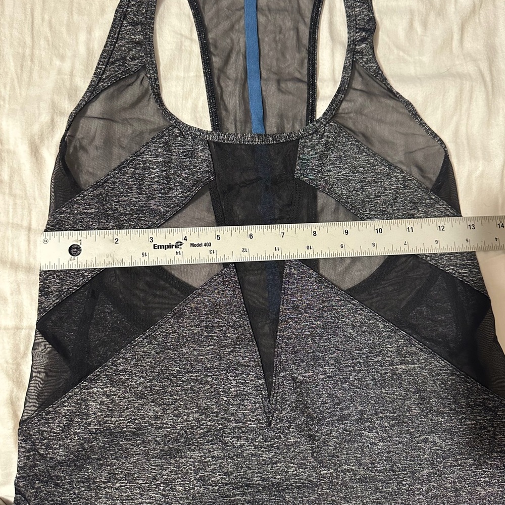 Lululemon Athletica Gray and Black Asymmetrical Cut Out Tank Top. Good cond. - Picture 5 of 8